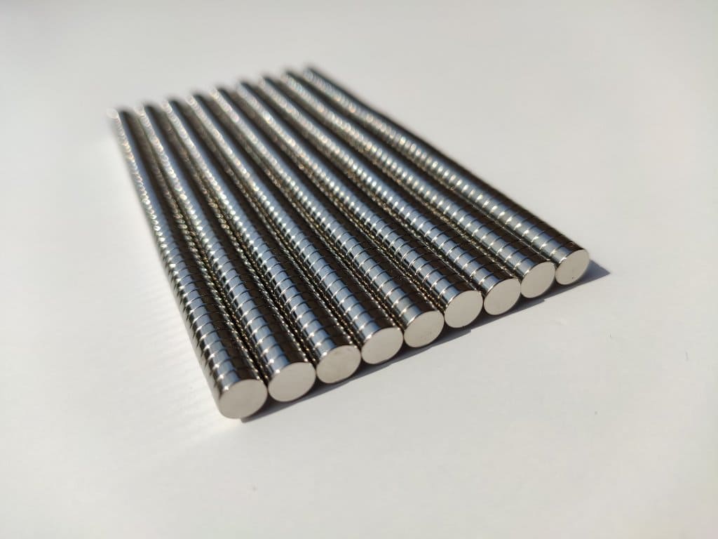 300 x Neodym Magnete N50 Magnet Scheiben2 x 3mm Runde Mini Kühlschrankmagnet 