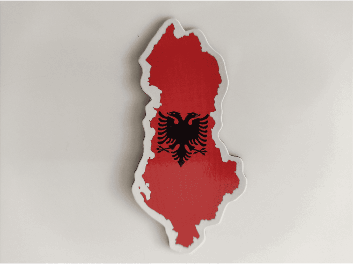 Kühlschrankmagnet Albanien – Magnet für Kühlschrank mit albanische Flagge / Fahne / Wappen und Landkarte Kühlschrankmagnet Albanien – Magnet für Kühlschrank mit albanische Flagge / Fahne / Wappen und Landkarte