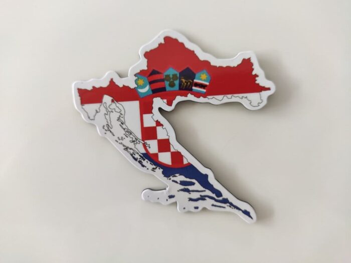 Kühlschrankmagnet Kroatien – Magnet für Kühlschrank mit kroatische Flagge / Fahne und Landkarte