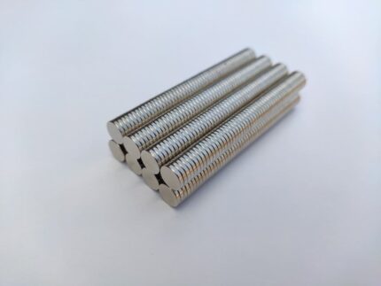 Neodym-Magnet Ø 8x1,5 mm N35-Qualität - runder Supermagnet in Kleinformat [B-WARE]
