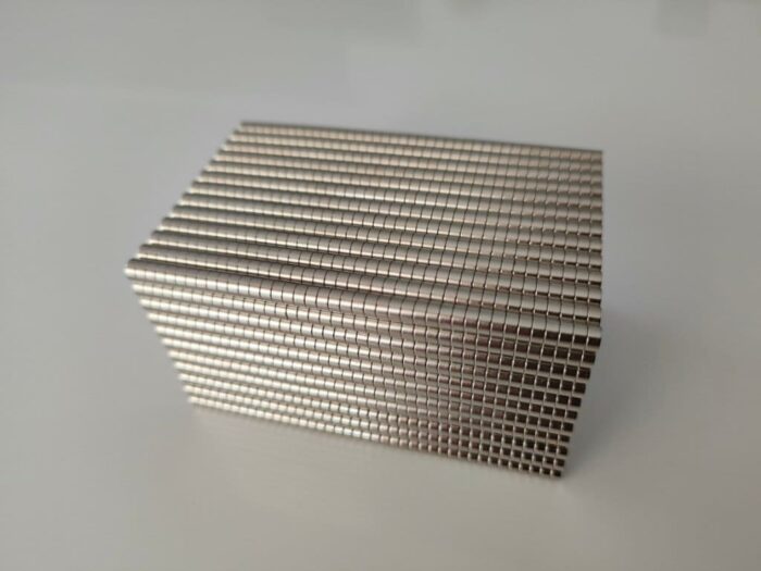 Neodym NdFeB 4x2mm Scheibenmagnet, Rund, N35, Starker Magnet
