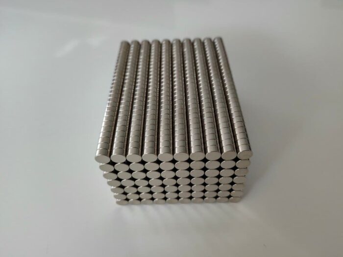 Neodym Starkmagnete 6x3mm Scheibe, NdFeB Magnetscheiben in N35-Qualität