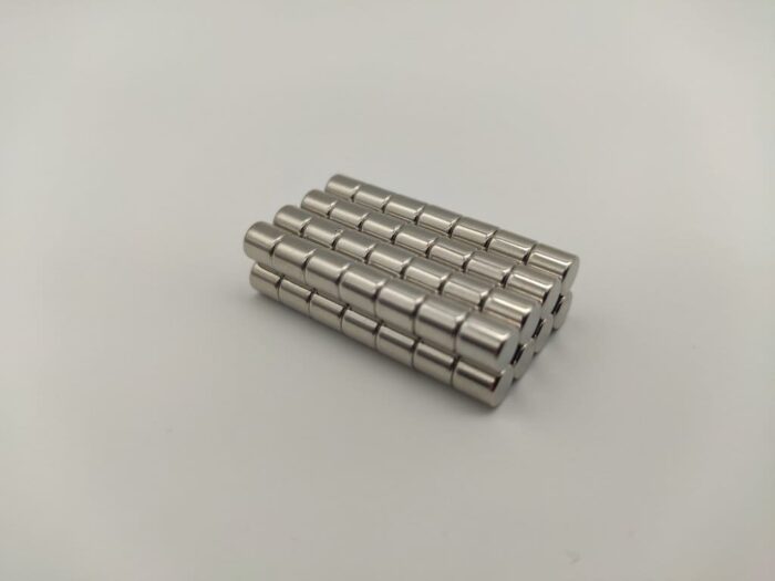 Neodym Stabmagnet Ø5x5mm N35 - starke NdFeB Klein-Magnete mit 3-Fach NiCuNi-Beschichtung