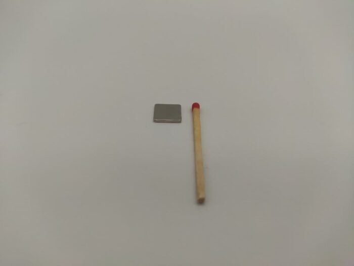 Neodym Quader Magnete 10x10x1 mm - Eckige Supermagnete in der N35-Güte