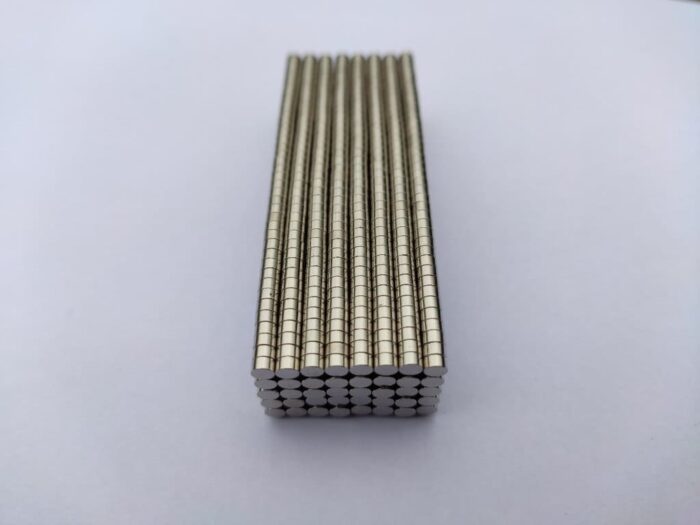 Neodym Kleinmagnet Ø3x1,7mm Mini-Scheibenmagnet N35 für Basteln, Modellbau etc.