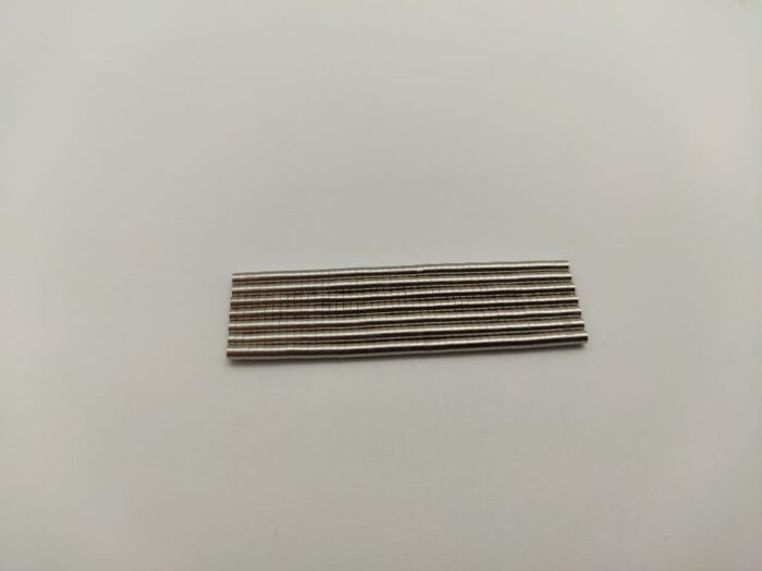 Mini Magnete 2x1mm - sehr starke NdFeB Neodym N52 Kleinmagnete, Magnetscheibe, Nickel