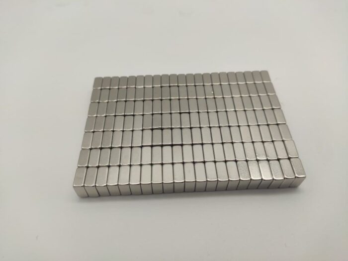 Quader Magnet 9,8x9,8x4,7mm NdFeB N30 Neodym Blockmagnet [B-WARE]