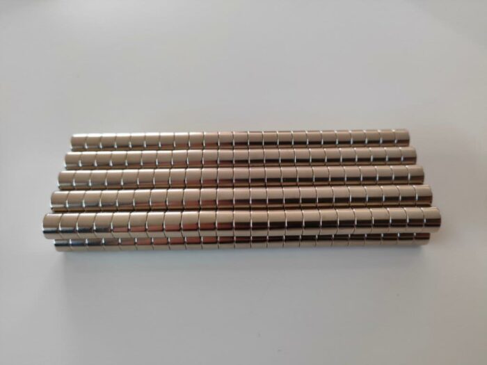 Neodym Scheiben-Magnet Ø8x5mm - Starker Zylindermagnet in N52-Qualität